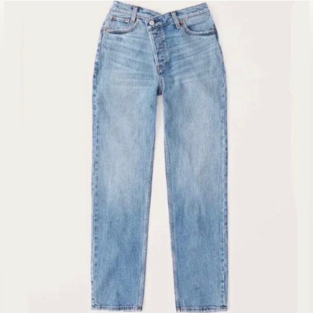 Abercrombie & Fitch Dad High-Rise Straight Jeans size 6